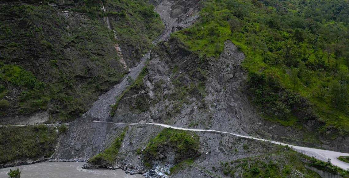 फापरखेत पहिरोको विकल्पमा पक्की मोटरेबल पुल बन्ने - Image 1