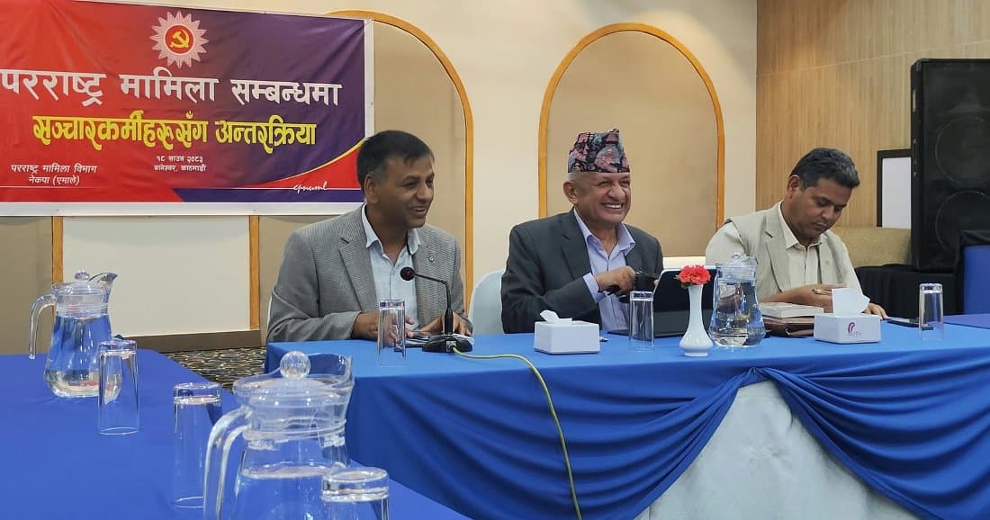 श्रमदानबाट सडक सुरक्षित बनाउन जुटे स्थानीय - Image 71