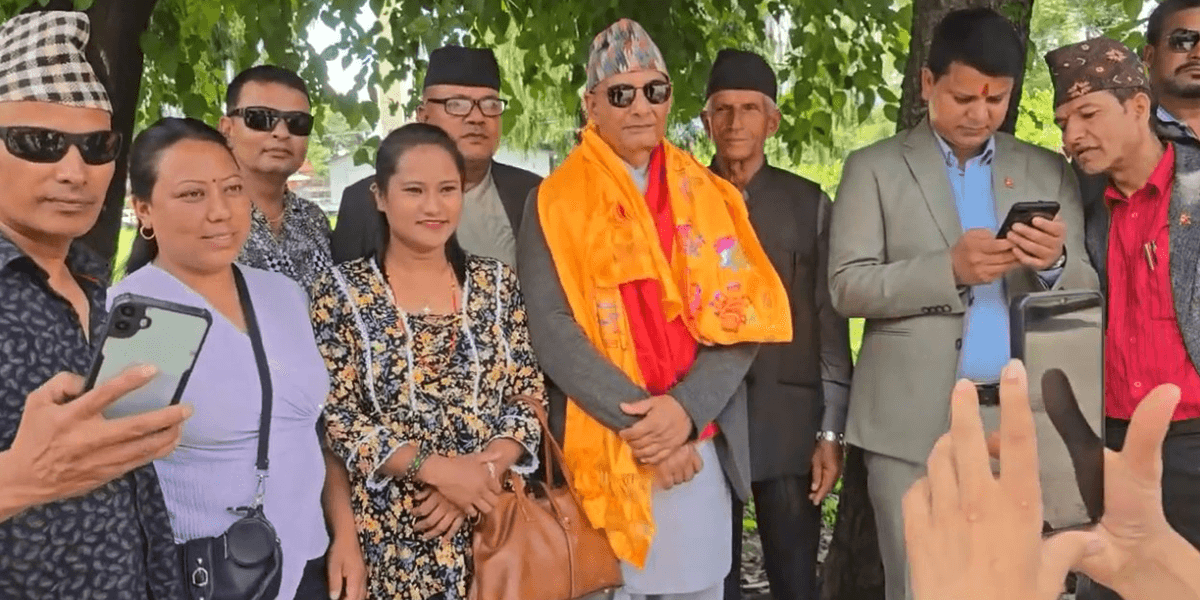 धवलशमशेरले दल दर्ताका लागि दिए निवेदन, गएनन् दुर्गा प्रसाईं - Image 1