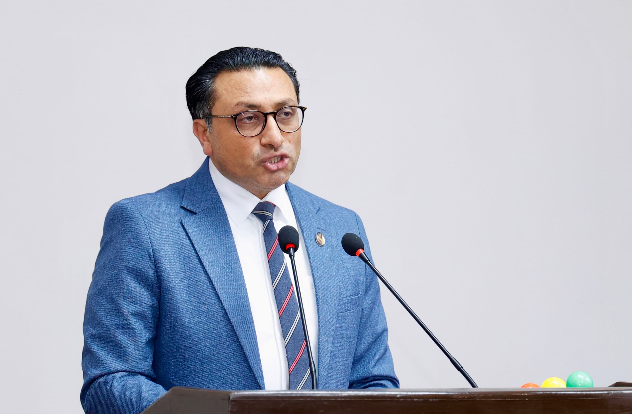 अभिलेखालयमा रहेका ऐतिहासिक सम्पत्तिको संरक्षण र प्रवर्धन गर्नुपर्छ: अर्थमन्त्री - Image 1