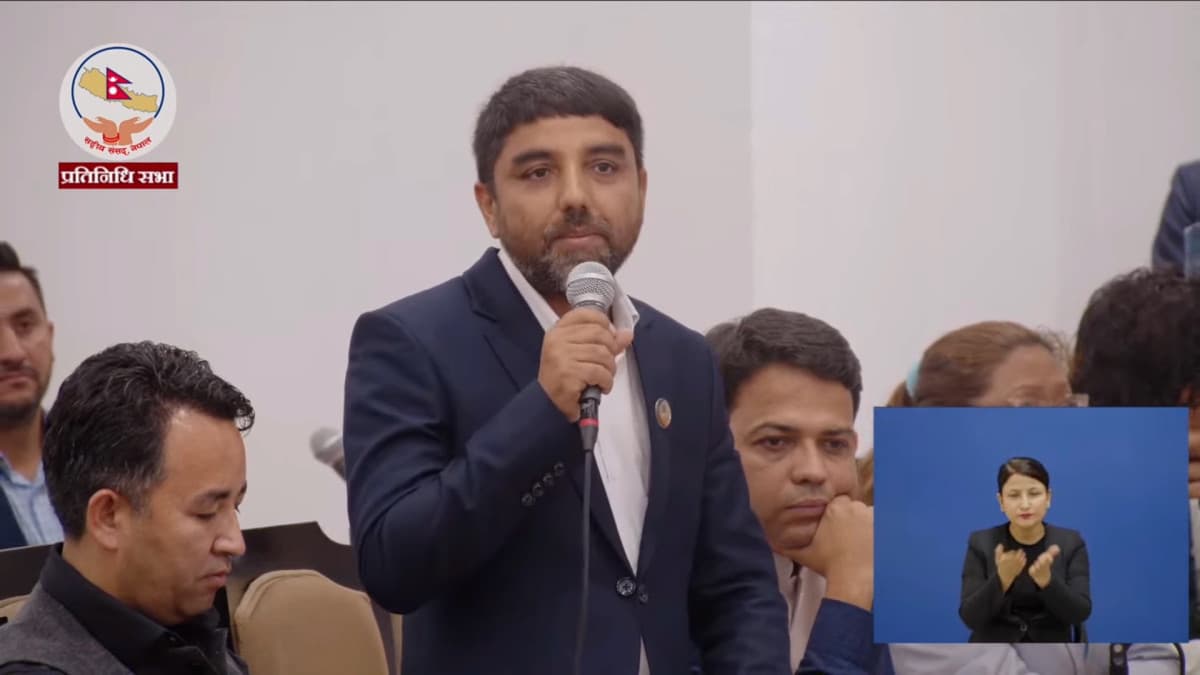 युवाको सहकार्यबाट राज्यको भविष्य निर्माण गर्नुपर्छ : मुख्य सचेतक बुर्लाकोटी - Image 1