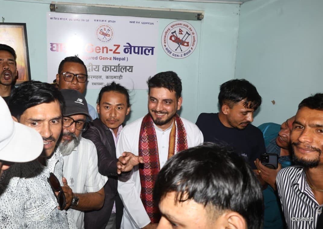 ‘मार्ग प्रशस्त’को चर्चापछि मुख्यमन्त्री कार्कीको प्रतिक्रिया :  यो हाम्रो घरभित्रको आन्तरिक कुरा हो - Image 19