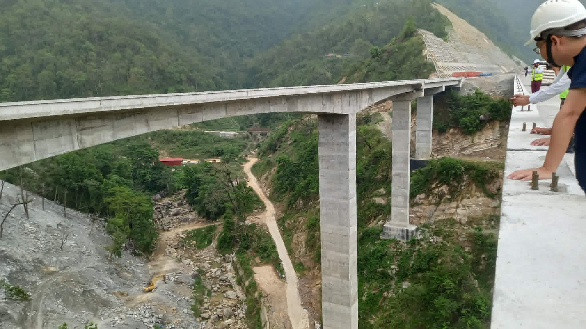 फास्ट ट्रयाक निर्माणमा मुख्यमन्त्रीकै कम्पनीको मनोमानी - Image 1