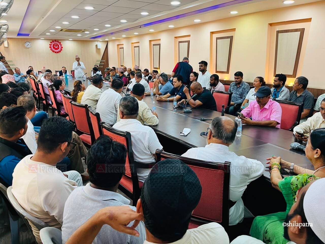 सुनसरी घटनापछि मोरङमा सर्वपक्षीय बैठक, सद्भाव कायम राख्नेबारे छलफल - Image 1