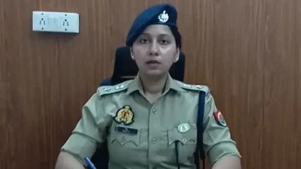 बनारस विमानस्थलमा गोली चल्यो, दुई जना ग्राउन्ड स्टाफ घाइते - Image 1