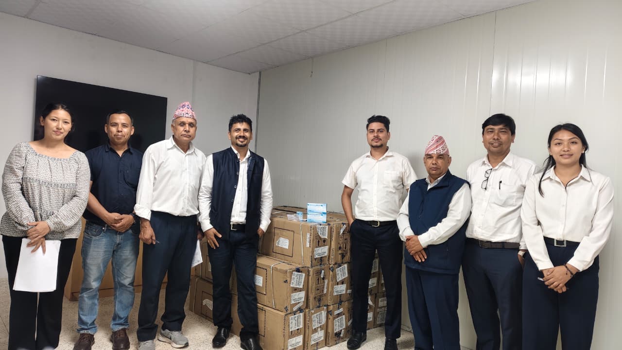 सर्पदंश र रेबिजविरुद्धका भ्याक्सिन टेकु केन्द्रीय स्टोरमा आइपुग्यो - Image 1